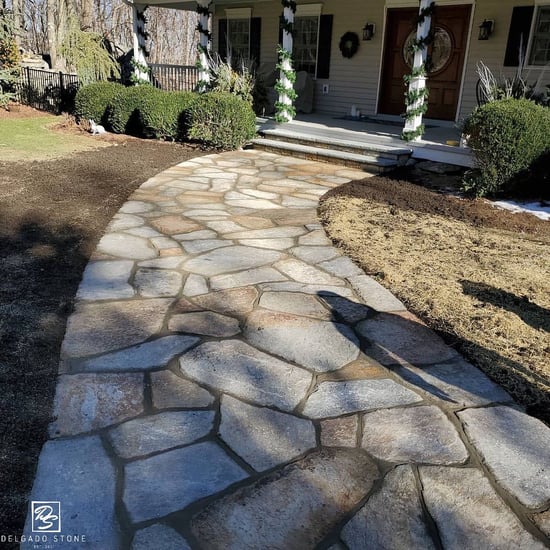 Colonial Tan Flagstone and Spruce Mountain Flagstone Walkway