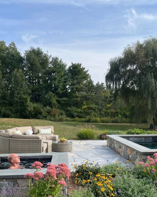 Soake Pools Experience Center (including CT Blend Squares & Rec and Liberty Hill Sawn Flagstone)