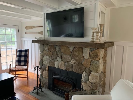 Old New England Rounds interior fireplace
