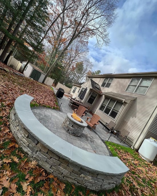 CT Blend Fire Pit and Seating Wall