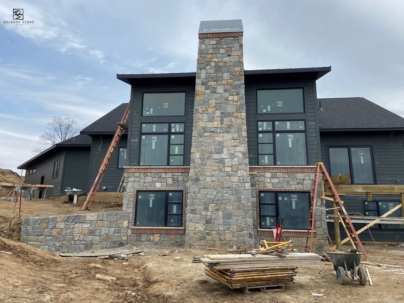 CT Blend natural stone chimney