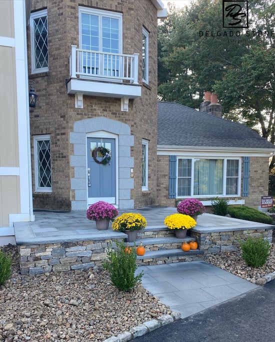 Colonial Tan Ledgestone Step Risers