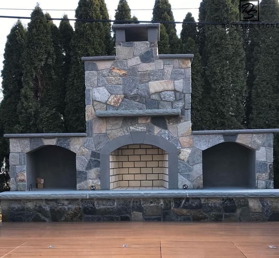 CT Blend Mosaic Thinstone Veneer Exterior Fireplace