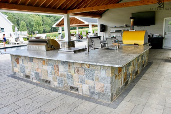 CT Blend Roughly Squares & Rectangles Outdoor Kitchen