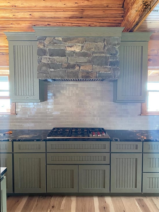 Fieldstone-Dark-Strip