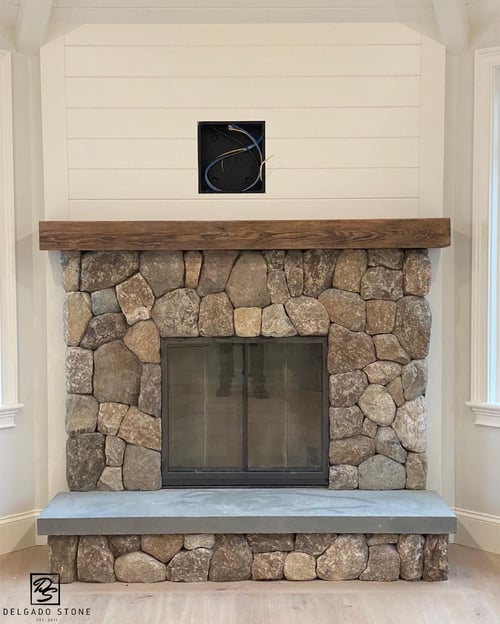 Old New England Rounds Fireplace