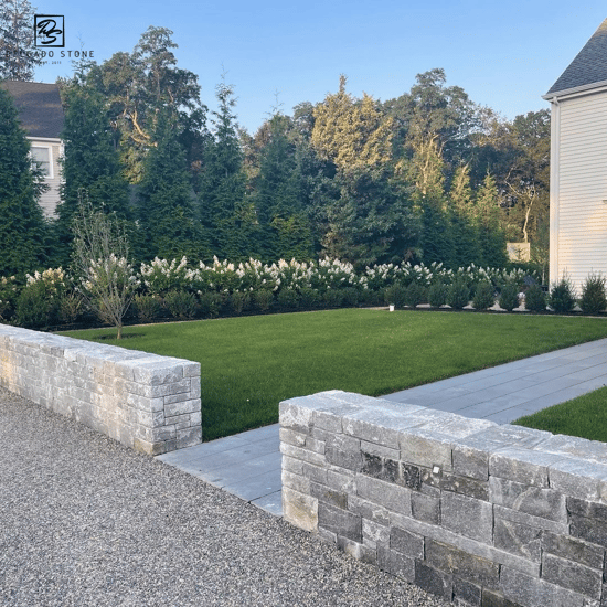 Fitzwilliam Granite Roughly Squares & Rectangles Full Bed Wall