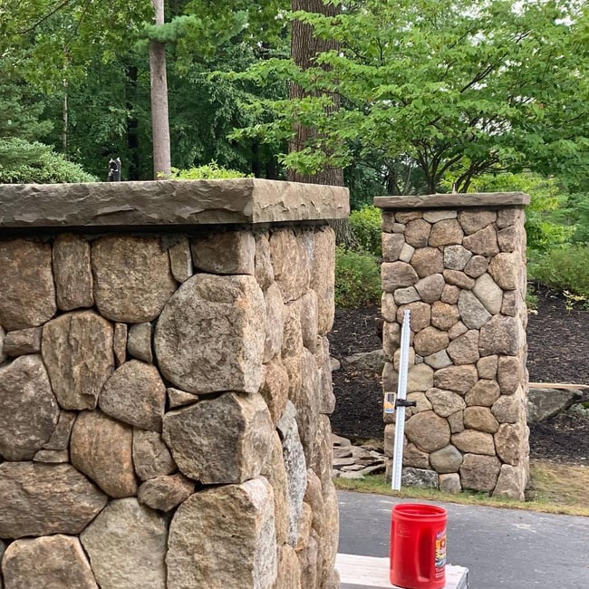 Old New England Rounds Stone Veneer