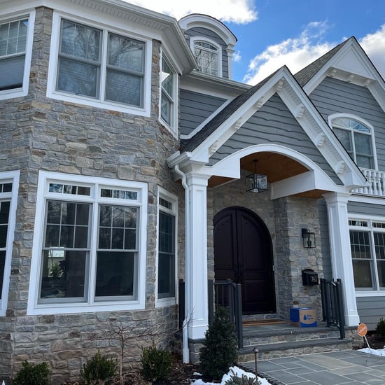 CT Blend Ashlar natural stone on exterior of home