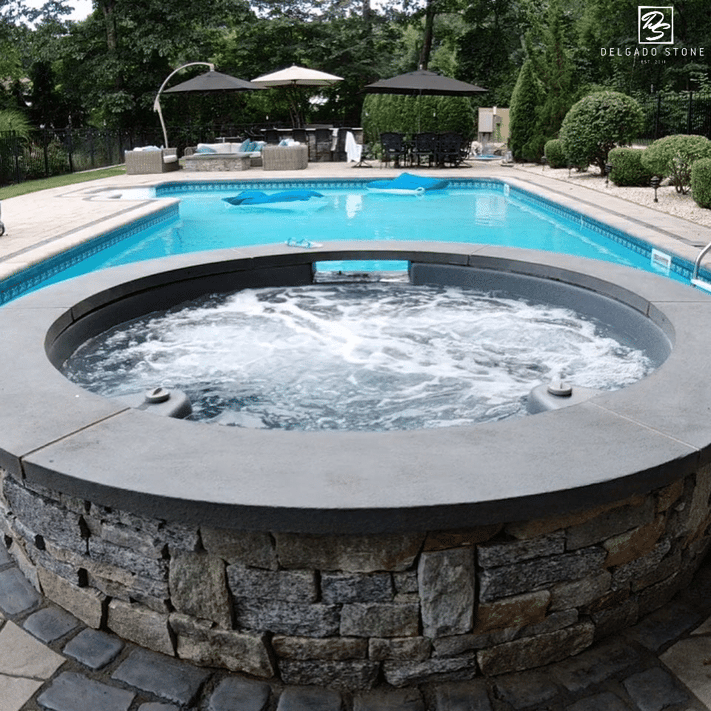 Connecticut Blend Ledge Natural Stone Facade