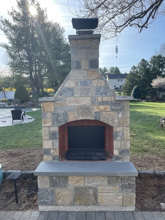 Taconic Ridge Squares & Recs Fireplace