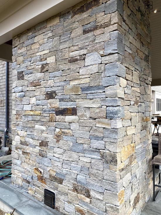 Montauk Blend Ashlar Thinstone Veneer Chimney