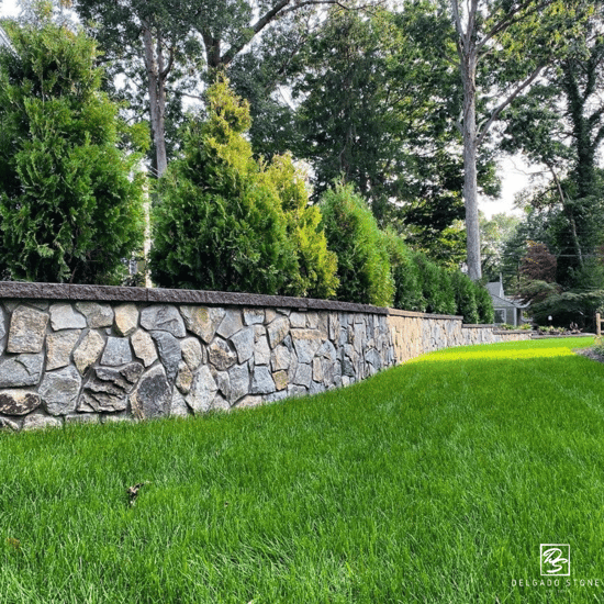 Nutmeg Ridge Mosaic Natural Stone Wall