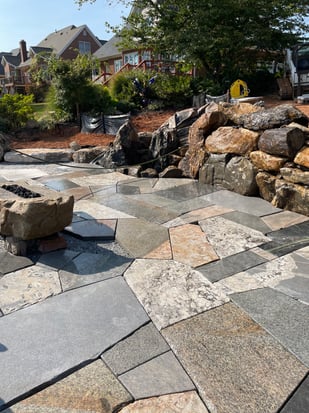 Old New England Wall Sawn Flagstone Patio