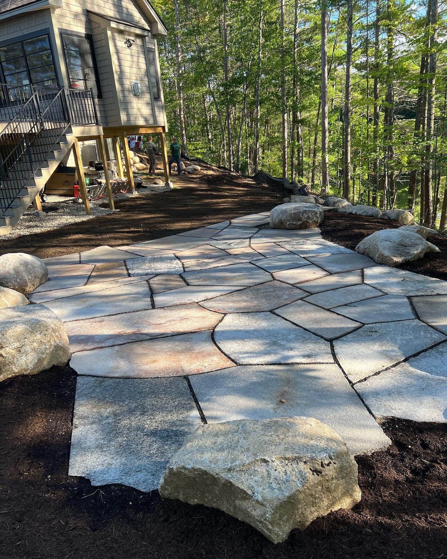 New England Landscape | New England Patio | Delgado Stone