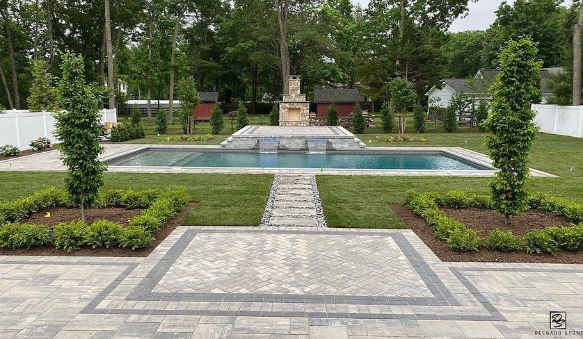 4 Outdoor Stone Veneer Projects To Add To Your Home This Fall